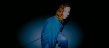 2026-08-24 THEATER Kasia Wolinska – Phoenix.Sun (c Hana Fasching)