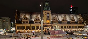 2023-12-SPEZIAL-Weihnachtsmarkt-im-Schnee-1_cut