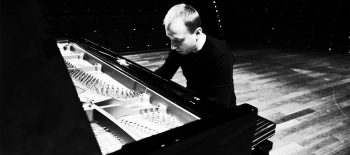 Dominik-Wania-foto-ECM